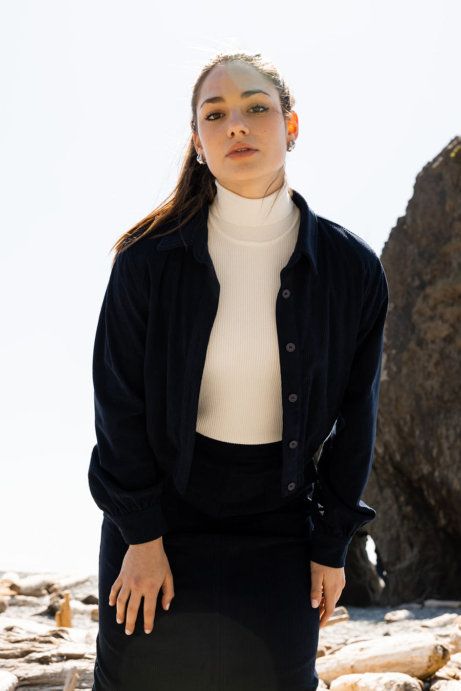 Point Ribbed Sleeveless Turtleneck