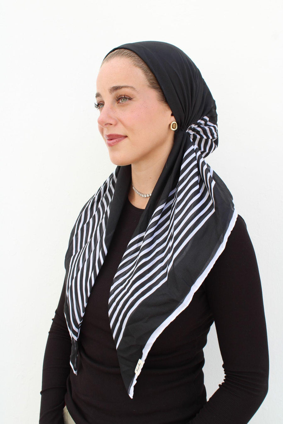 The Scarf Bar Stripped Black Pre Tied with Velvet Grip