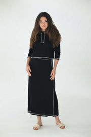 Monn Contrast Stitch Snap Tee