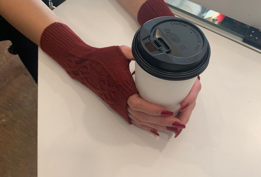 FHTH Cable Wool Fingerless Gloves