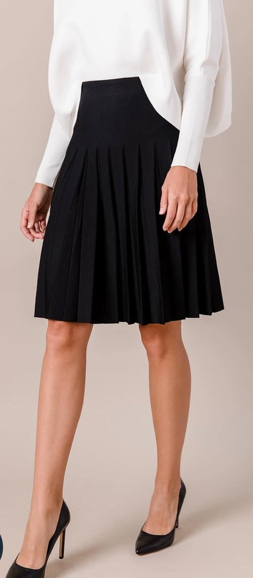 Apparalel Black Infinity Skirt