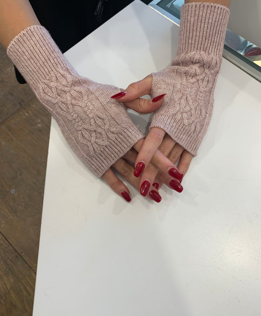 FHTH Cable Wool Fingerless Gloves