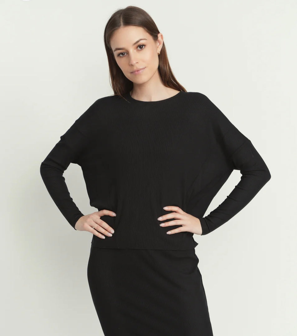 Point Long Sleeve Dolman Top