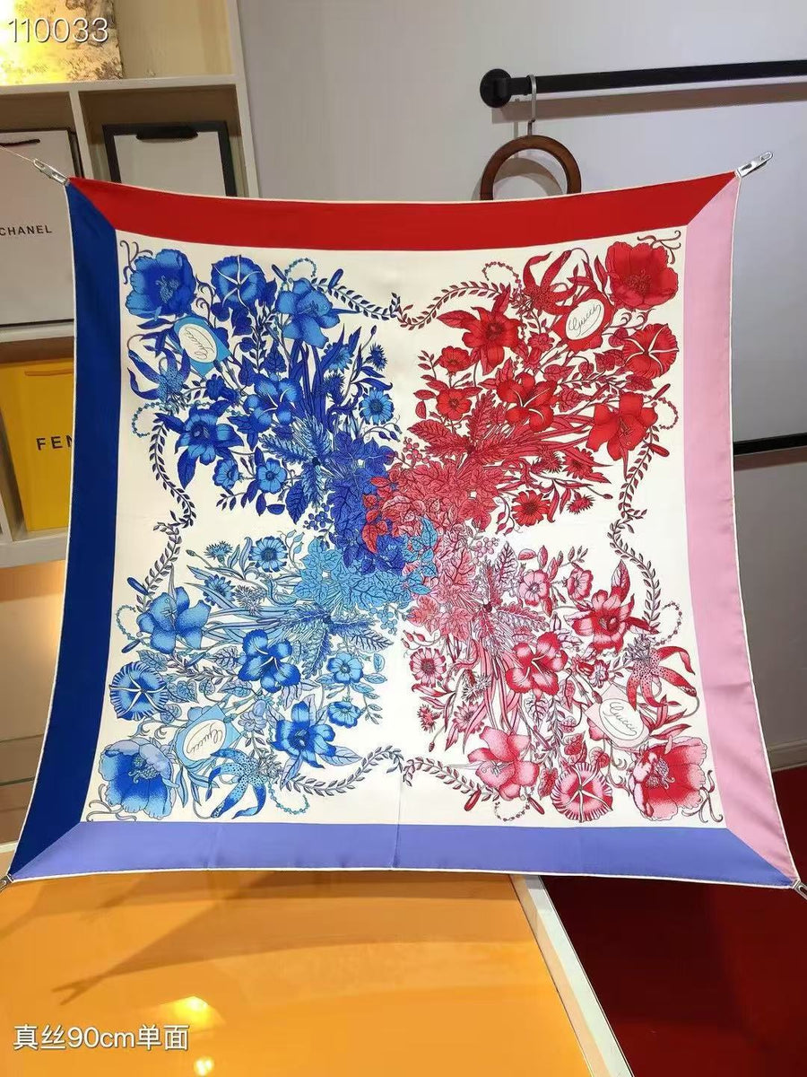 Gucci Bouquet Silk Scarf