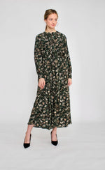 Maple Cliff Floral Drawstring Midi Dress