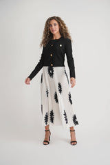 Front Row Ivory and Black Pleated Skirt