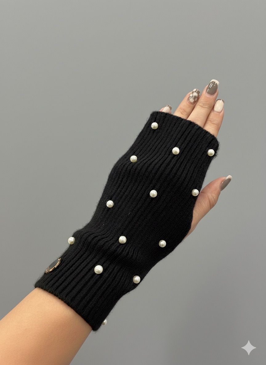 Tal White Pearl Gloves