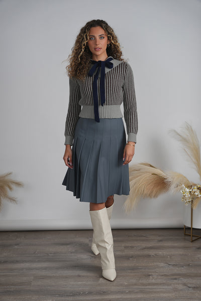 Front Row Victoria Bow Tie Sweater