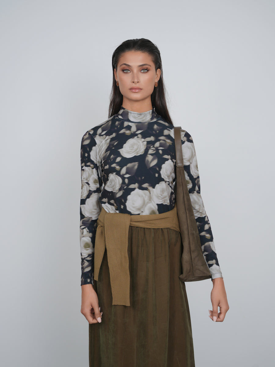 Point White Roses Mock Neck Top