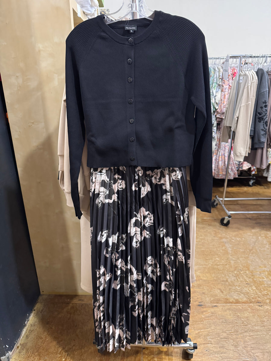 NYC Factory Pleated Midi Jumper with Cardigan