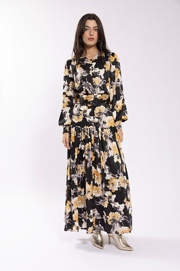 Maple Cliff Enlarged Floral Waist Dress