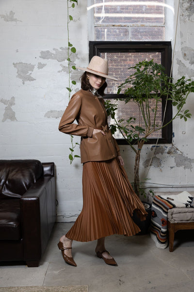 Byrd Arrow Pleated Brown Skirt