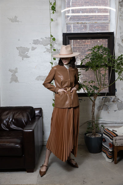 Byrd Arrow Pleated Brown Skirt