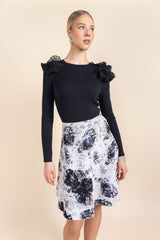 Apparalel Alton Skirt in White/Navy(coordinating cardigan)