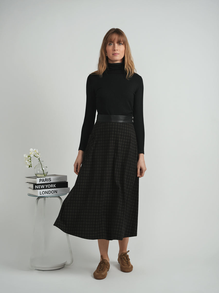 Oops Black Plaid Corduroy Pocket Skirt
