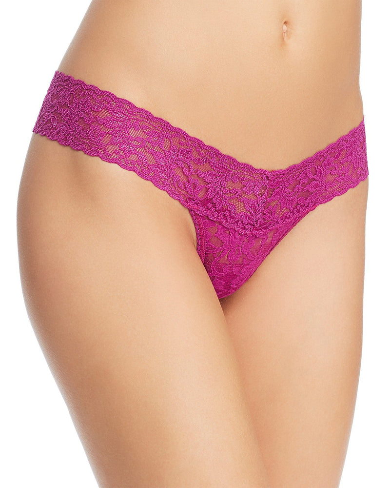 Hanky Panky Low Rise Thong Signature Lace – From Head To Hose