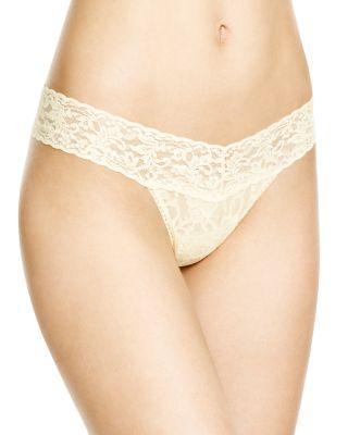 Hanky Panky Low Rise Thong Signature Lace