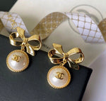 FHTH CC Drop Bow and Pearl Earrings