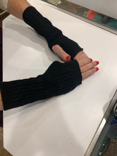 FHTH Narrow Cable Ribbed Fingerless Wool Glove